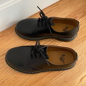 Dr Martens Oxfords